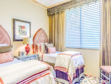 Beachfront luxury Three Bedroom Vacation Rental Villa Open!