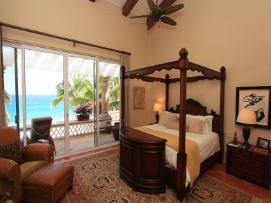 Villa Three Bedrooms with Romantic Views of Pacific
