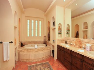Villa Three Bedrooms with Romantic Views of Pacific
