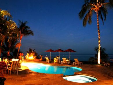 Come Vacation Cabo and Stay at this Six Bedroom Villa