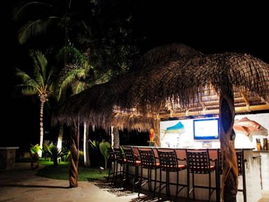 Come Vacation Cabo and Stay at this Six Bedroom Villa