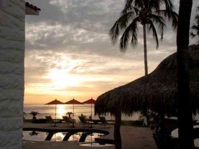 Come Vacation Cabo and Stay at this Six Bedroom Villa