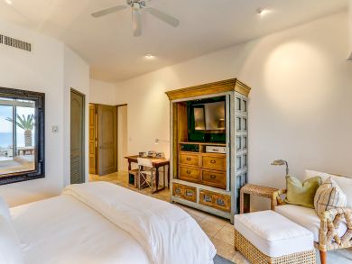 Beach Side Los Cabos Vacation Villa
