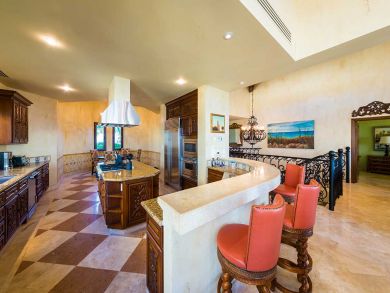 Los Cabos Four Bedroom Villa with a Pool & Great Amenities!