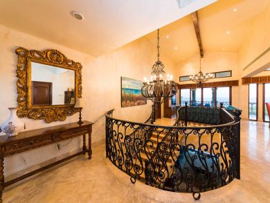 Los Cabos Four Bedroom Villa with a Pool & Great Amenities!