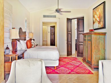 Four Bedrooms Villa 10 min Walk to Beach