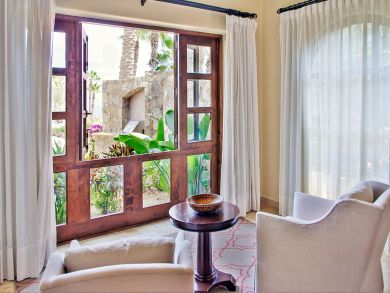 Four Bedrooms Villa 10 min Walk to Beach