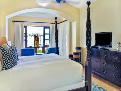 Four Bedrooms Villa 10 min Walk to Beach