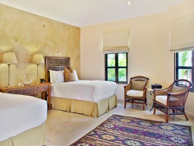 Four Bedrooms Villa 10 min Walk to Beach