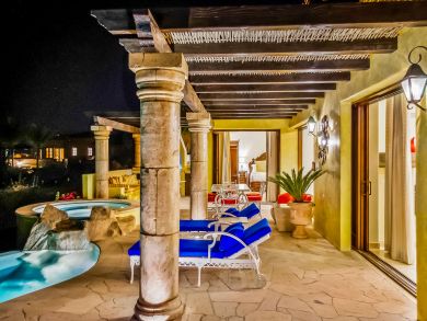 Golf Addicts Beware Putting Steps from Your Terrace!