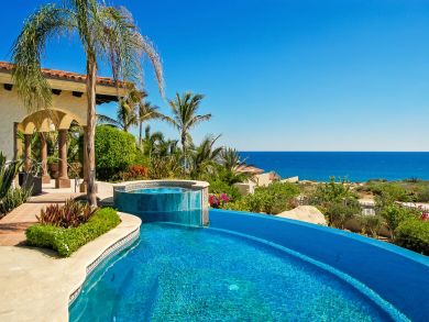You Wont Find this Villa Luxury in Florida! From $998 Night