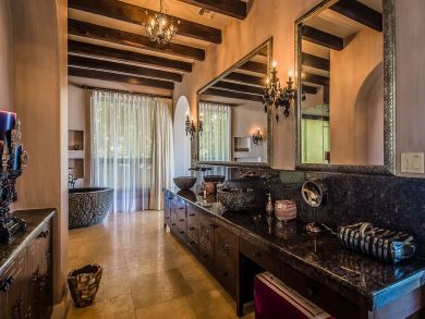 You Wont Find this Villa Luxury in Florida! From $998 Night