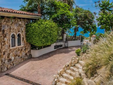 You Wont Find this Villa Luxury in Florida! From $998 Night