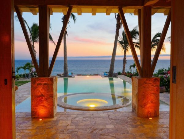 Five Bedroom Luxury Los Cabos Villa - WOW Take a Look