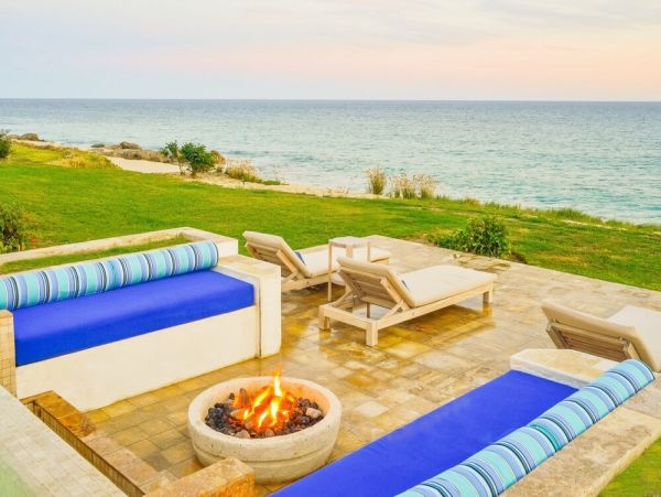 Five Bedroom Luxury Los Cabos Villa - WOW Take a Look