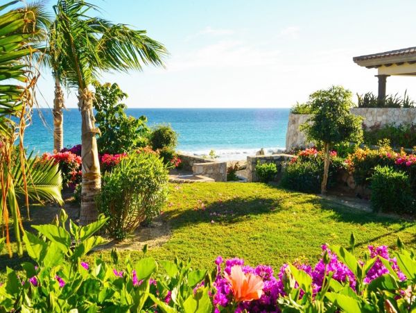 Five Bedroom Luxury Los Cabos Villa - WOW Take a Look