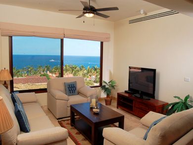 Walk to The Beach From this Los Cabos Vacation Villa