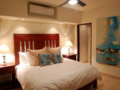 Walk to The Beach From this Los Cabos Vacation Villa