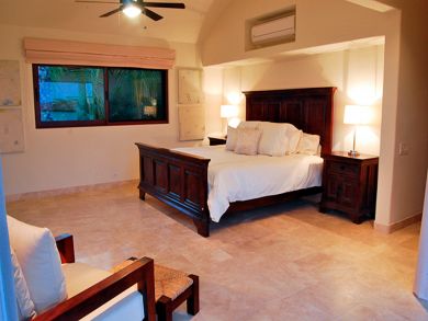 Walk to The Beach From this Los Cabos Vacation Villa