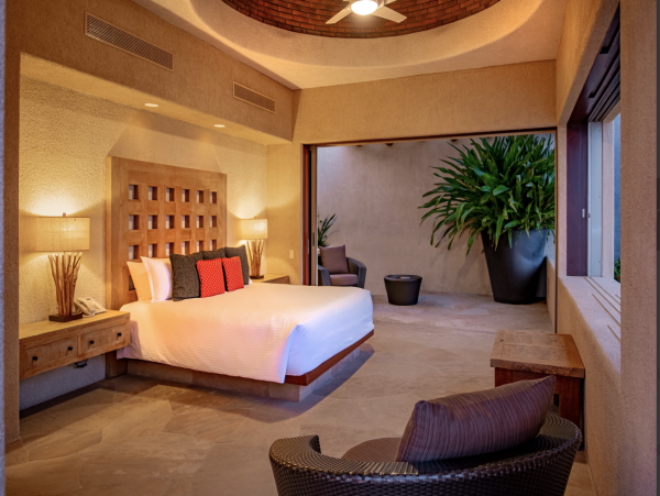 Incredible Views of the Ocean and Night Cabo Skyline