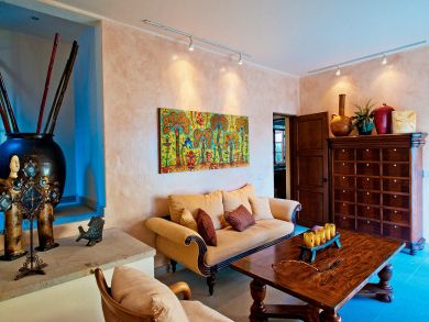 Exclusive Six Bedroom Vacation Villa