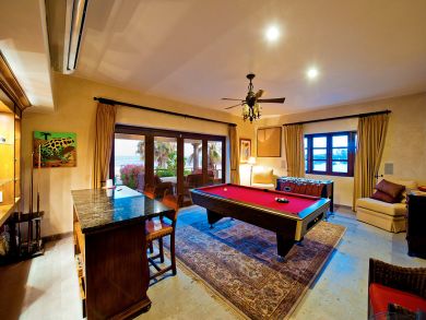 Exclusive Six Bedroom Vacation Villa
