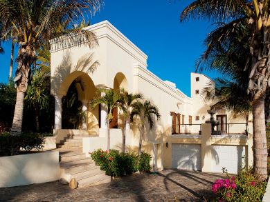 Exclusive Six Bedroom Vacation Villa