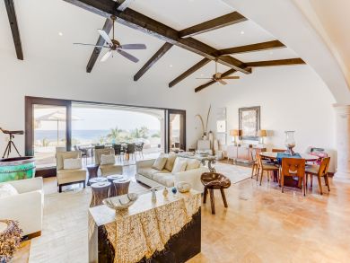 A Two Min Walk toPrivate Beach Locate din Resort Community A Two Min Walk toPrivate Beach Locate din Resort Community