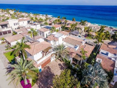 A Two Min Walk toPrivate Beach Locate din Resort Community A Two Min Walk toPrivate Beach Locate din Resort Community