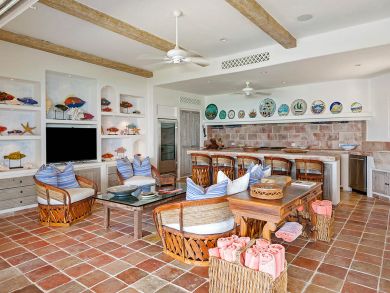 The Ultimate Beachfront Vacation Villa Posh in Every Way