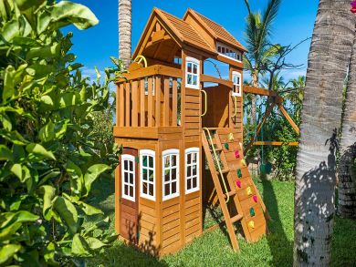 The Ultimate Beachfront Vacation Villa Posh in Every Way