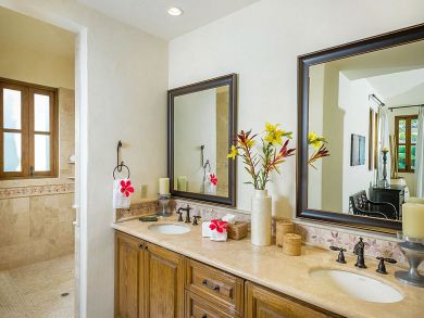 Located Between San Jose Del Cabo and Cabo San Lucas