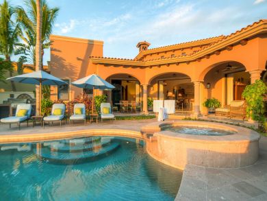 Luxury Villa Perched Above the Sea of Cortez