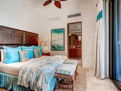Luxury Villa Perched Above the Sea of Cortez