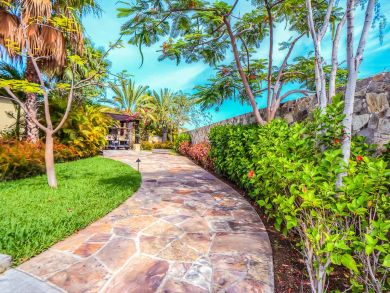 Los Cabos Pool Villa with Four Bedrooms Call Today