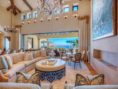 Cabo Villa Enjoy a Butler, Waiter, Housekeeper & Driver.