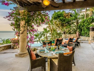 This Luxury Vacation Villa is One of the Best Three Bedrooms