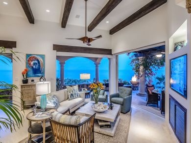 This Luxury Vacation Villa is One of the Best Three Bedrooms