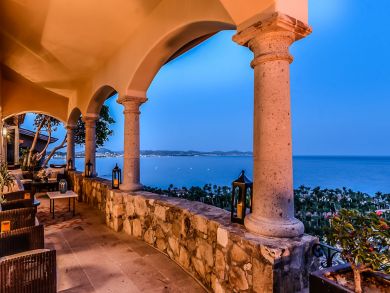 This Luxury Vacation Villa is One of the Best Three Bedrooms