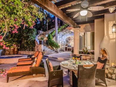 This Luxury Vacation Villa is One of the Best Three Bedrooms