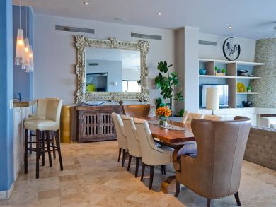 Magnificent Villa Sleeps 21 Guests