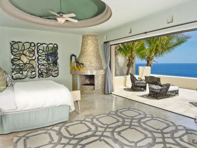Magnificent Villa Sleeps 21 Guests