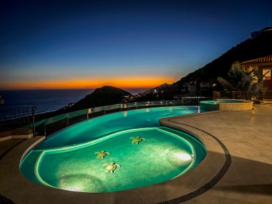 Ten Bedroom Luxury Villa Open for Renting Today Sleeps 20