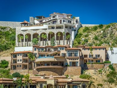 Ten Bedroom Luxury Villa Open for Renting Today Sleeps 20