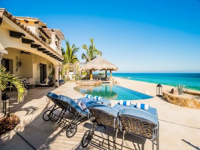 Beachfront Villa Housekeeping & Security Excellent Views.