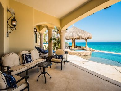Beachfront Villa Housekeeping & Security Excellent Views.