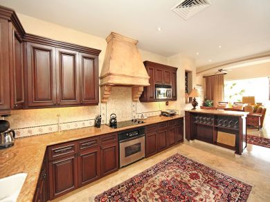 Luxury Penthouse Condominium Cabo San Lucas Daily Maid