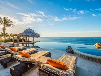 One of the Most Luxurious Vacation Villas Oceanfront