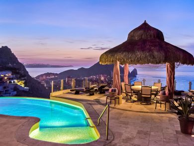 Staff, Luxury, Views, Pool, Exercise Facilities, Board Room