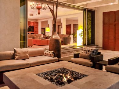 Staff, Luxury, Views, Pool, Exercise Facilities, Board Room
